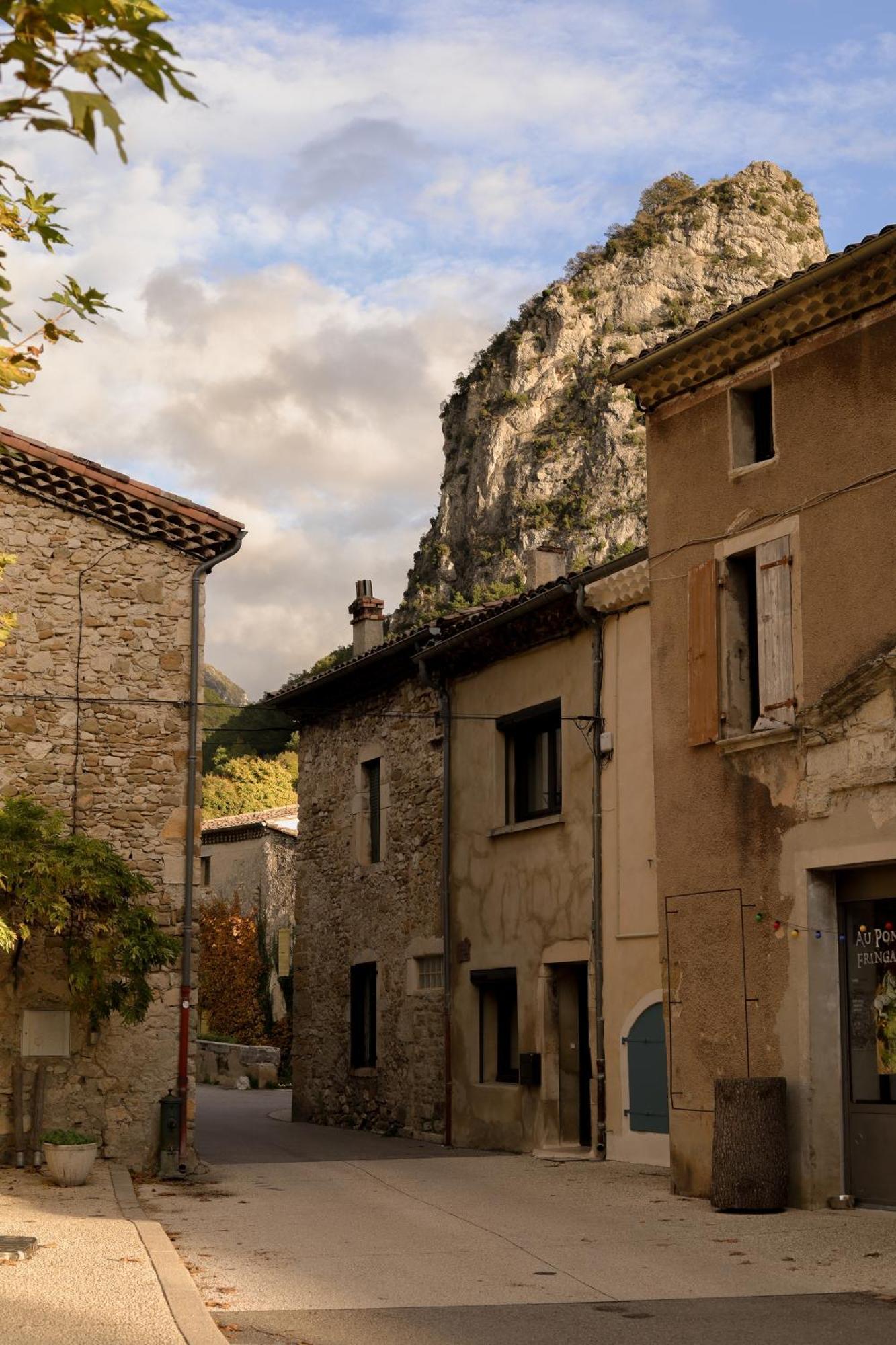 Les Appartements Du Saint Thiers, La Provence Dans Un Coin De La Drome Et L'Esprit D'Une Maison D'Hotes A Saou Dış mekan fotoğraf