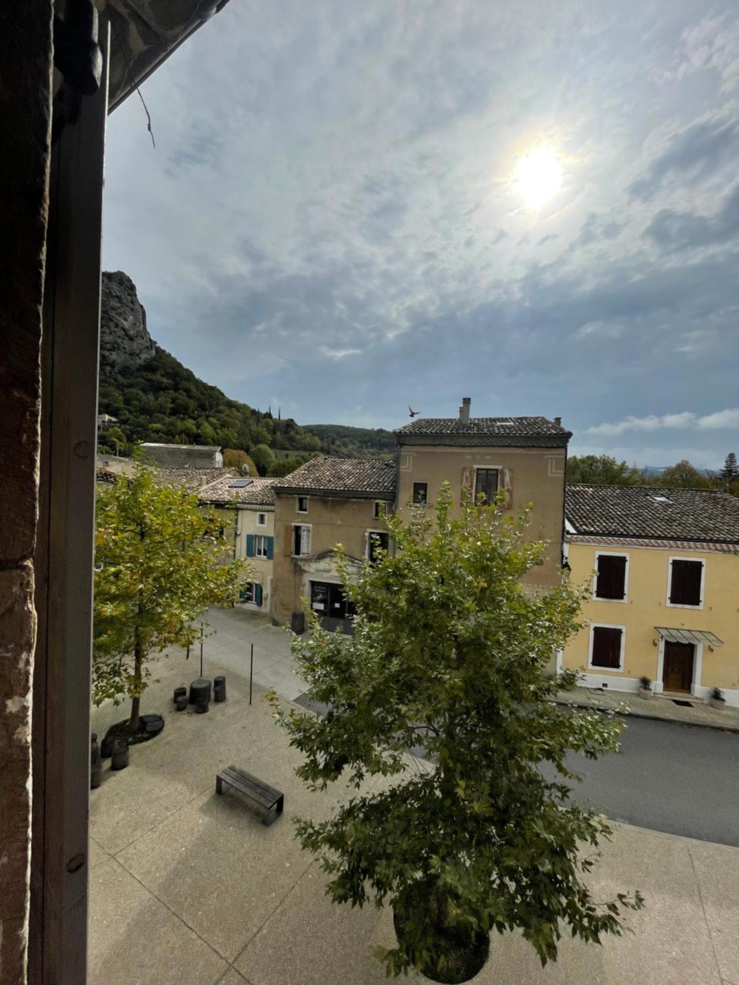 Les Appartements Du Saint Thiers, La Provence Dans Un Coin De La Drome Et L'Esprit D'Une Maison D'Hotes A Saou Dış mekan fotoğraf